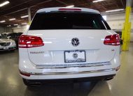 2016 Volkswagen Touareg VR6 Luxury