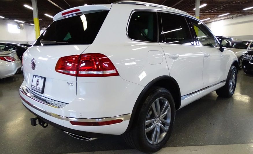 2016 Volkswagen Touareg VR6 Luxury